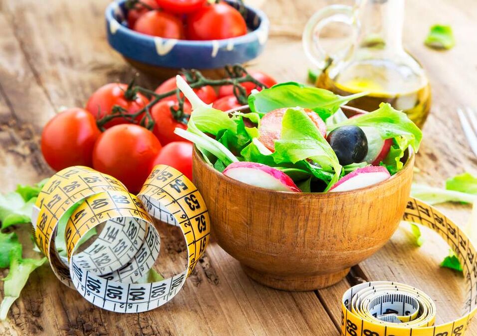 Når du taber dig derhjemme, er det nyttigt at inkludere friske grøntsager i din kost